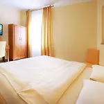 Hotel Garni Golf