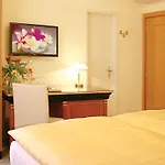 Garni Golf Hotel
