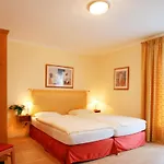 Garni Golf Hotel