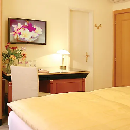 Garni Golf Hotel