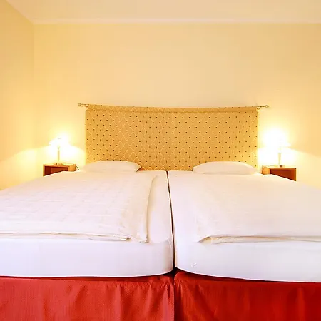 Garni Golf Hotel