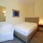 Garni Golf 3* Ασκόνα